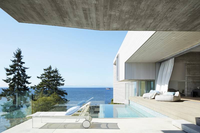 Accoya selected for stunning split-level West Vancouver home