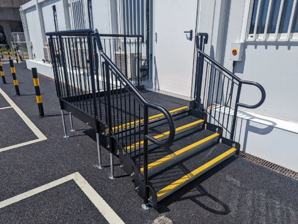 Modular Steel Steps – DDA, Part M & BS 8300 Compliant | Easiaccess ...