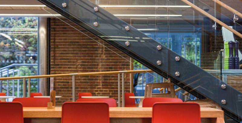 MOD 0745–0749 Glass Adapters Balustrade - Glass Balustrade