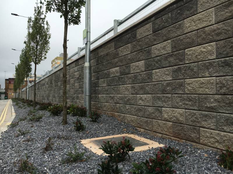 Allan Block Retaining Wall Three Degree setback Block -&nbsp;Precast concrete interlocking blocks