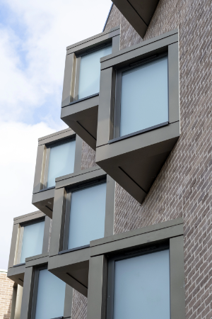 Versatile Cladding Solutions for Southgate Hotel: A Harmonious Blend of Aesthetics and Durability