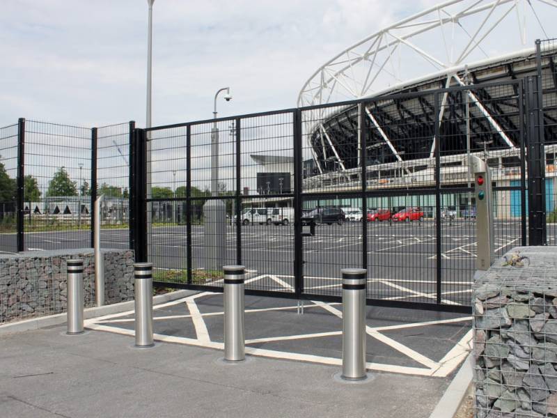 LONDON STADIUM FENCING UPGRADE