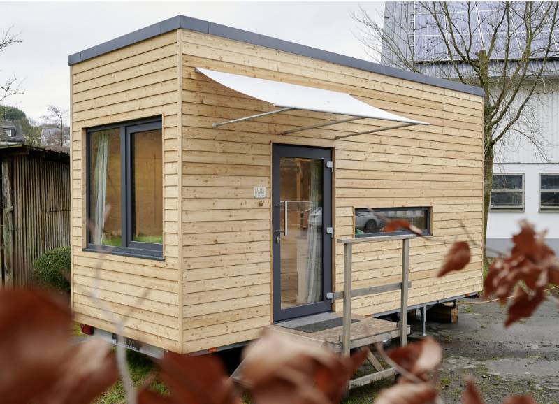 Smart Tiny House equipped with hardware and ventilation solutions from SIEGENIA
