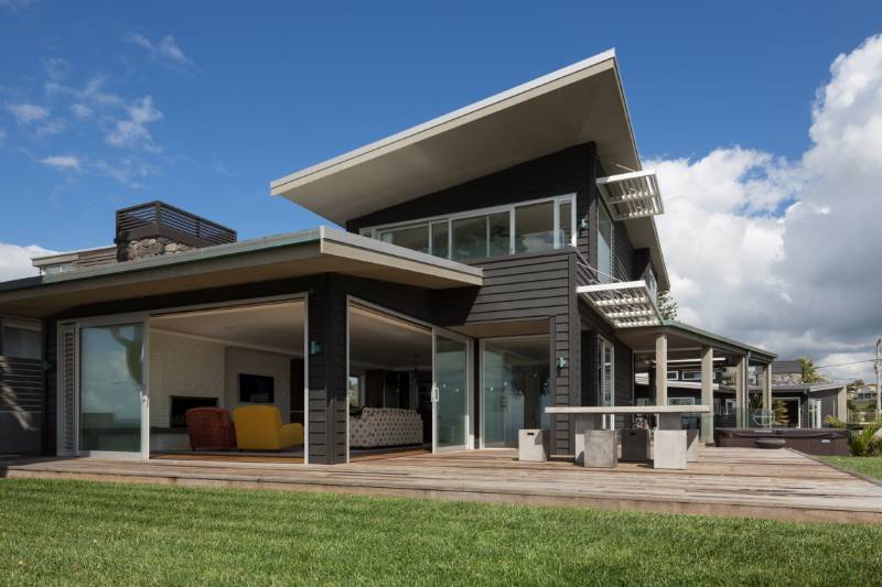 Accoya Weatherboards in Stunning Red Beach Coastal Home