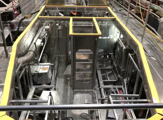 Bearing of the wheelhouse on patrol boats