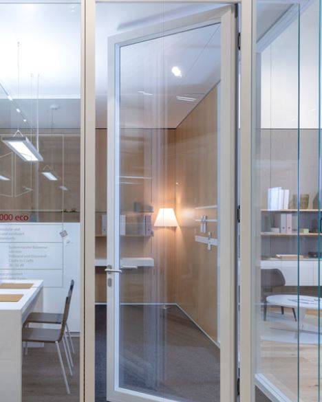 AR100 - Glazed Door