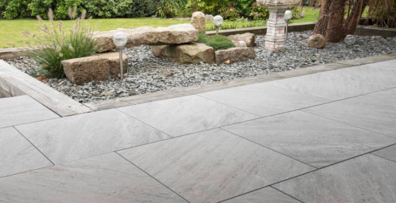 Eclipse Porcelain Flag Paving