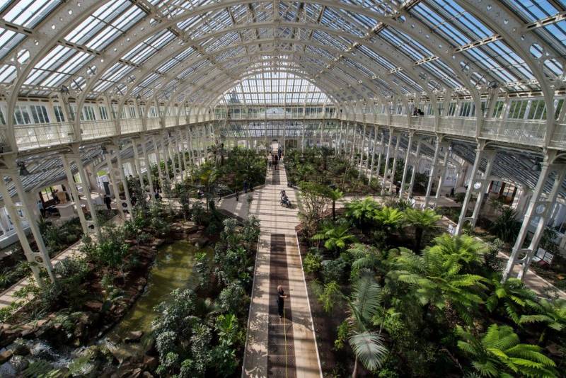 The Temperate House, Kew Gardens, London - Cast Iron Ventilation Floor Grilles