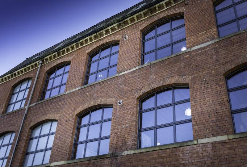200 Spectus casement windows have been installed in an iconic retail building refurbishment in Batley, West Yorkshire.