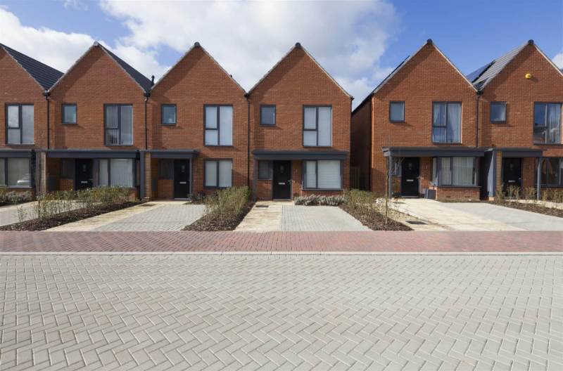 Manor Kingsway - £100 million housing project - Attractive SuDS solution