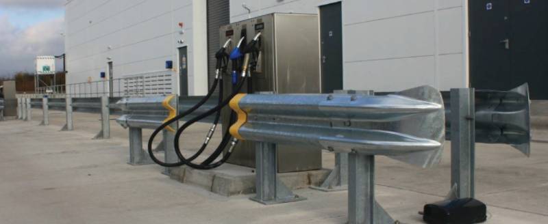 Berry-Data-Sheet-06- Floor Mounted - P224-Rigid-Post