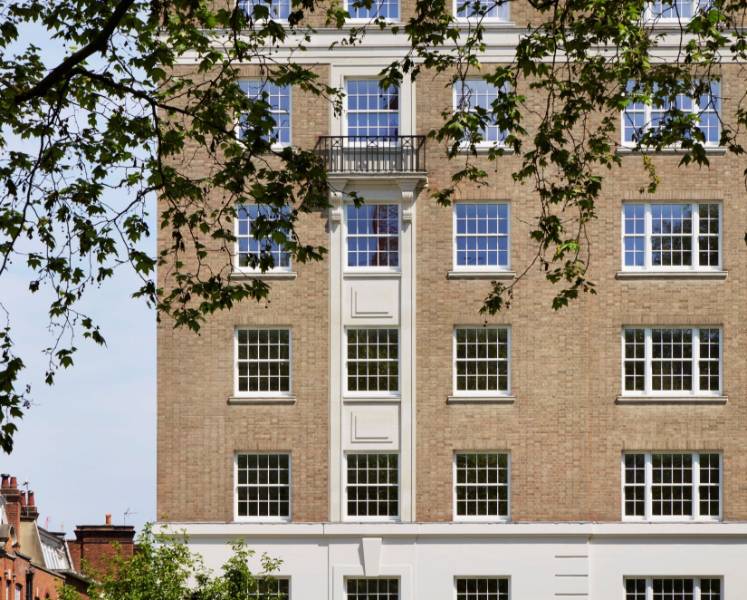 Finest windows for the “finest business address” – Twenty Berkeley Square