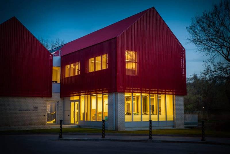 APL Case Study - Perforated Sinusoidal Airwall™ Cladding - Marlborough College Innovation Centre