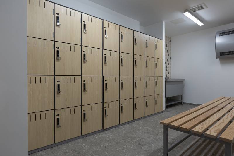 Laminate Lockers - Wet Area