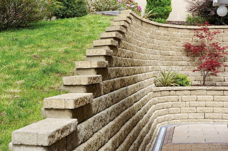Anchor® Bayfield® Walling - Dry-build retaining wall system