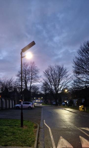 VIVO Defence Brompton - Solar Lighting Installation