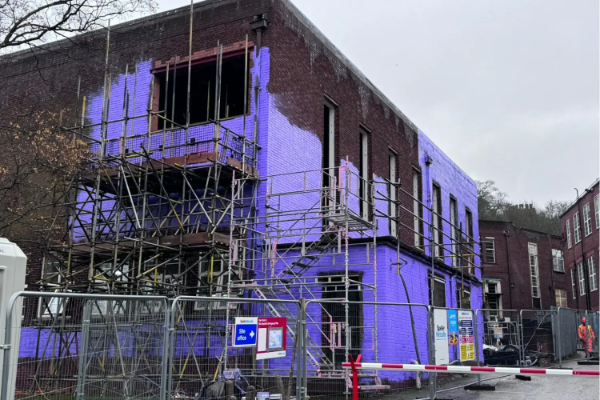 Dudley College Animal Studies Centre Retrofit – Achieving 0.91 ACH with Passive Purple