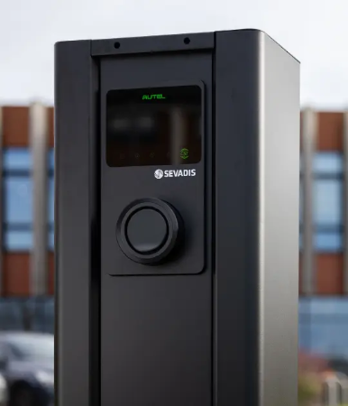 Sevadis MaxiCharger Pillar - 4G GSM 7.4kW AC Smart EV Charger - Floor Mounted - Domestic and Commercial EV Charger