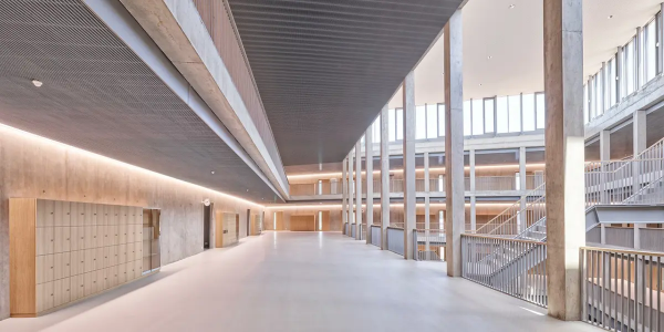 CONIFLOOR – hiljaisin massalattia