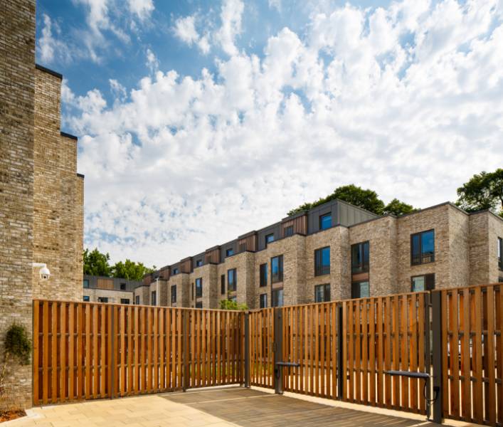 Cambridge Mosque - Cedar cladding, louvres and fencing