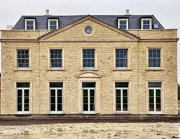 Welsh Slate heads up Sarah Beeny’s new home