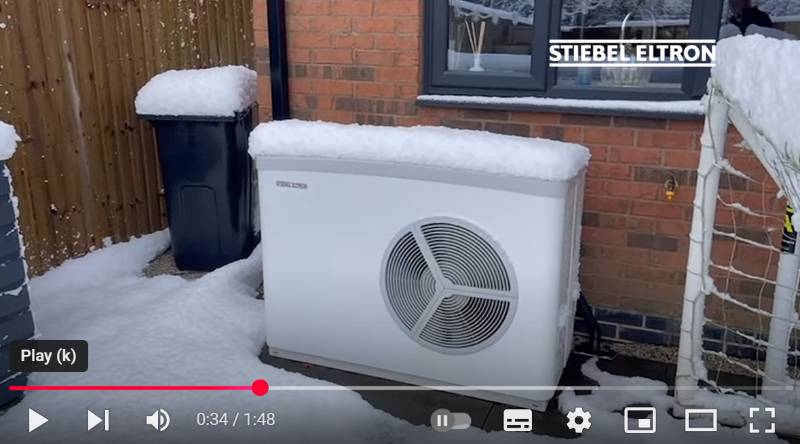 WPL-A 07 air source heat pump operating on a cold day