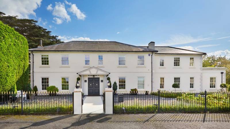 Georgian, Modern Renovation Essex House