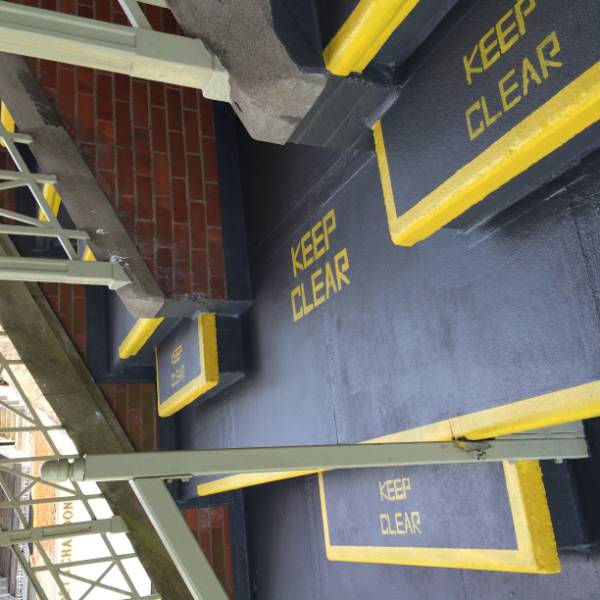 Newmarket Race Course - Widocryl System.