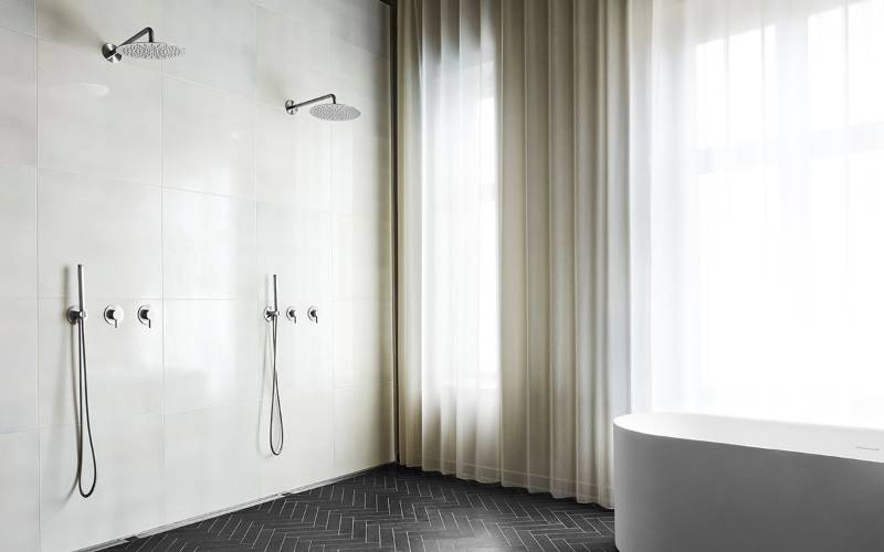 Qtoo collection: One-way shower w/o thermostat