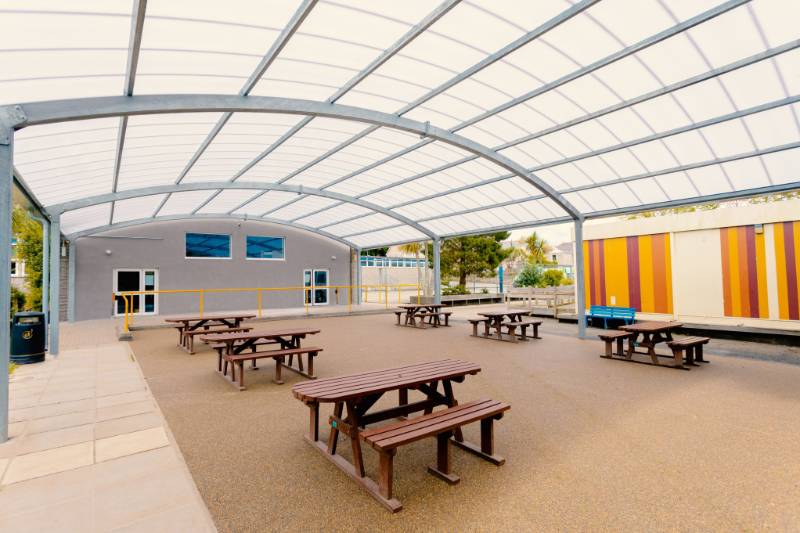 Mounts Bay Academy in Cornwall Installs Dining Shelter