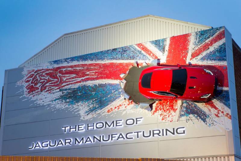 Jaguar Land Rover, Body in White Building, Castle Bromwich