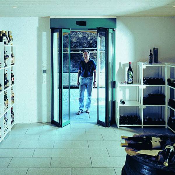 FFM 4 Wing Bi-Part Folding Door System