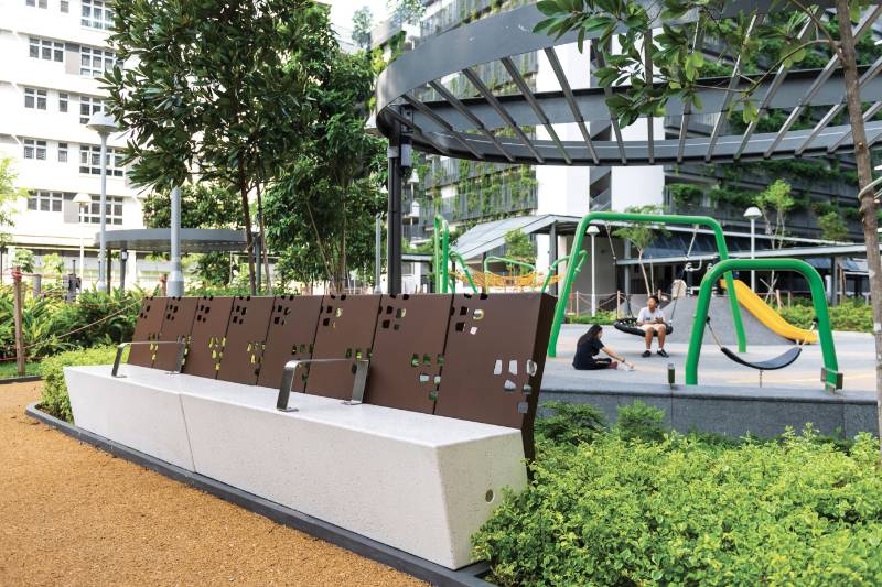 Anastasio-Makatite-Realgar Benches