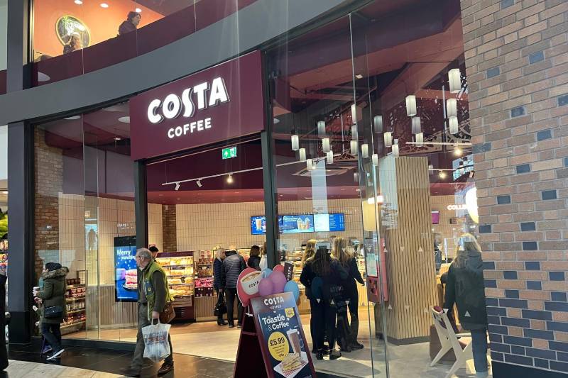 Costa Coffee (Retail / Addressable System)