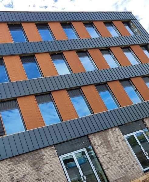 APL Case Study - APL SnapLoc™ & Airwall™ Cladding - Broxbourne Business Centre