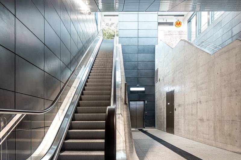 Concrete Cladding, Metro Station in Warsaw