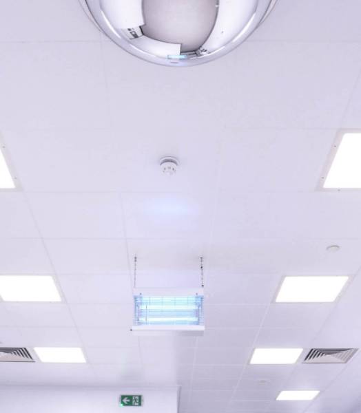 Metal Pan Clip in Ceilings