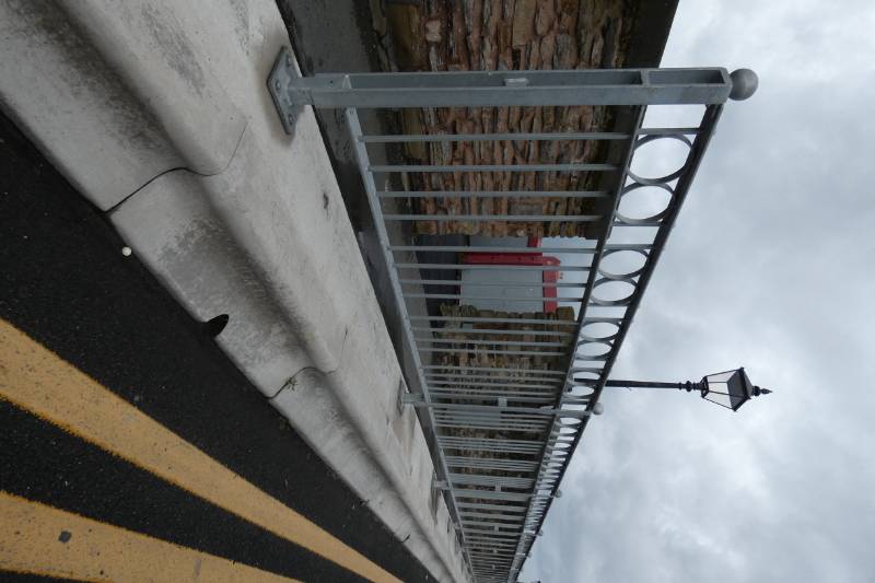 Understanding How Containment Kerbs Contribute To Safety In Urban Design - Update 2023