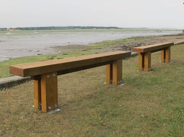 Stark Bench