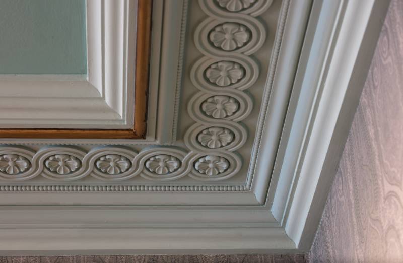 Caviar Kaspia Cornice and Mouldings