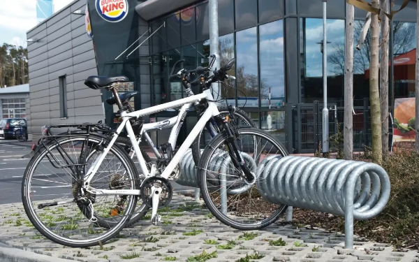 Utendørsutstyr og møbler