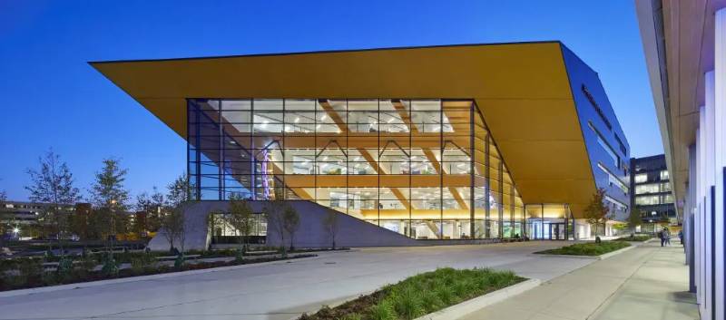 Longboard® Siding 6" V-Groove Planks