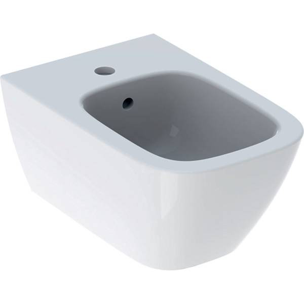 Smyle Square wall-hung bidet, shrouded
