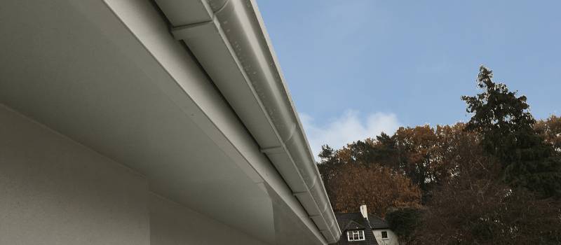  Sentinel Extruded Aluminium Vintage Ogee Snap-fit Gutter