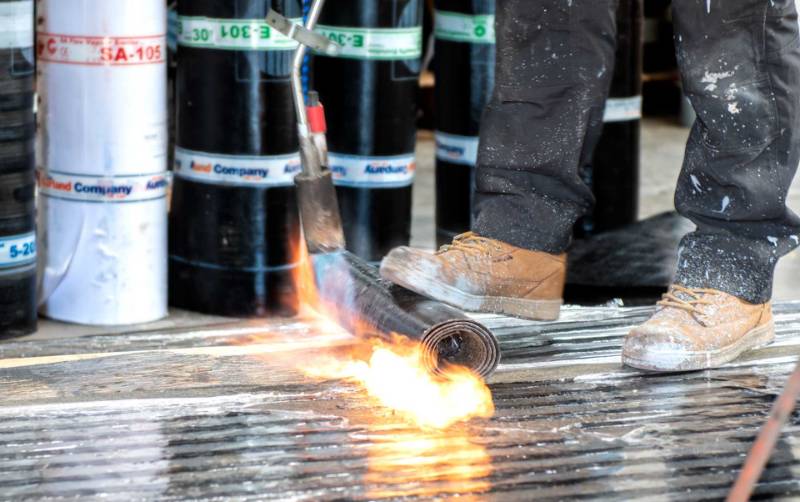 Minimising Fire Risks within Flat Roof Construction and Safe2Torch