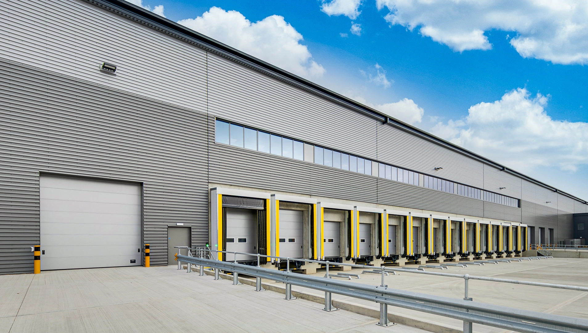 Next generation logistics hub at Logistics City Milton Keynes places ...