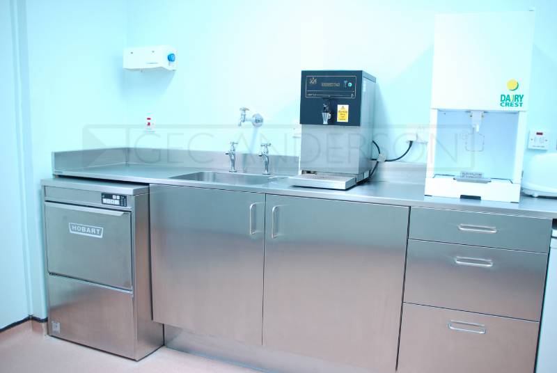 Milton Keynes Hospital Choose GEC Anderson for Ward Kitchens