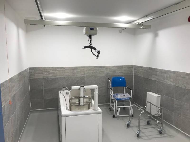 Future-proofing a care setting with ceiling hoist tracks