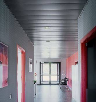 Interior Metal Linear Closed Ceilings - Linear metal ceiling