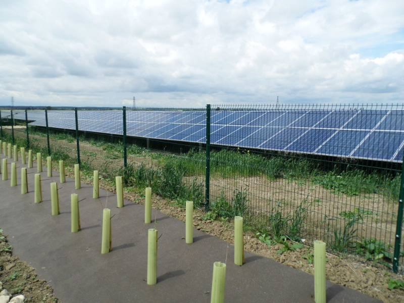 CLD Eclipse Lite Fencing System - Mesh Fencing 